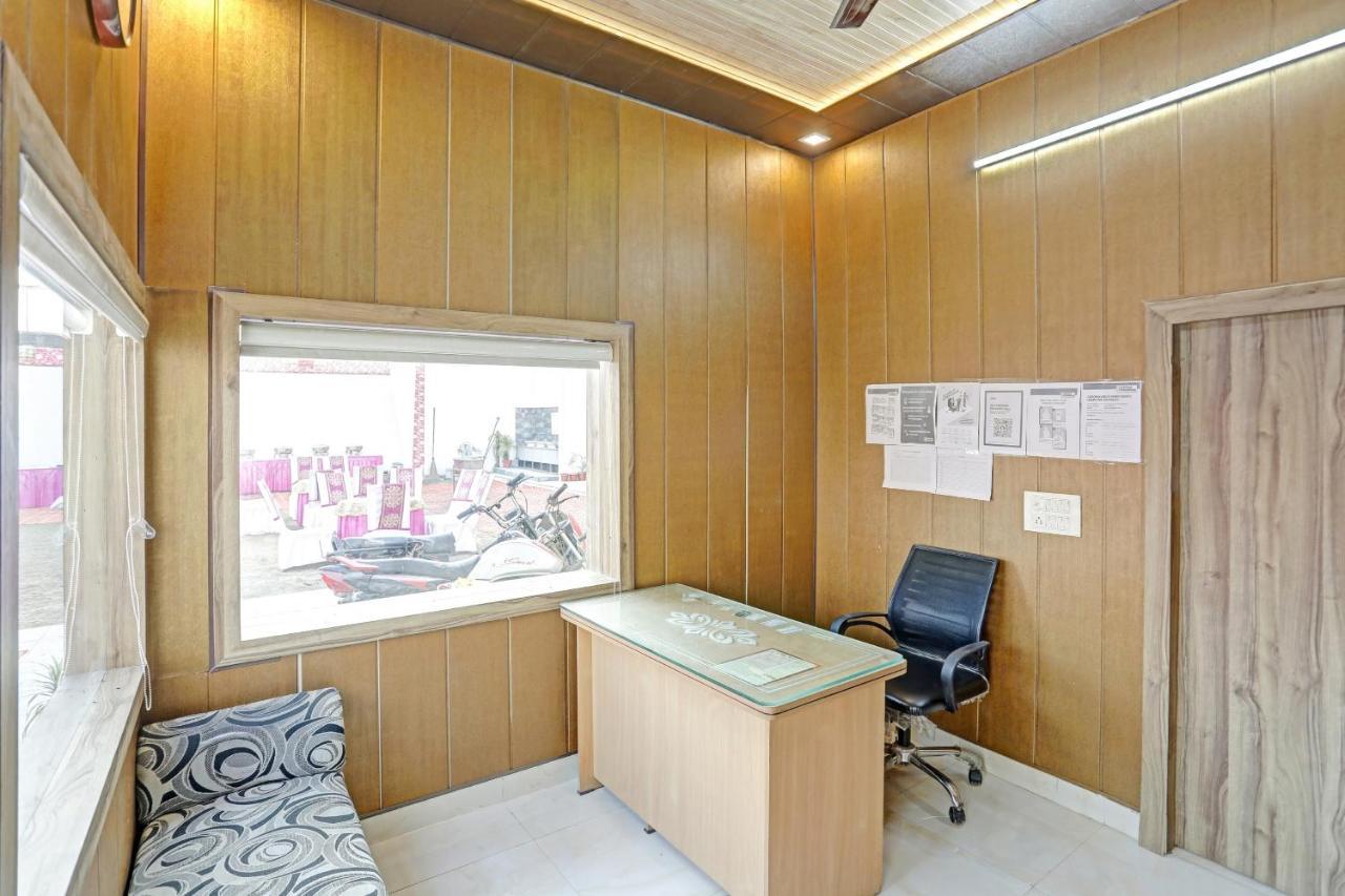 Collection O 85238 Tulika Garden Hotel Izatnagar Екстериор снимка